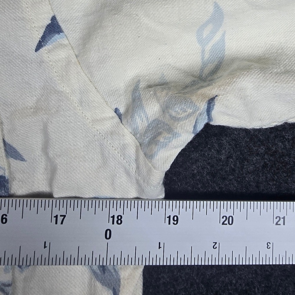 Vtg Eddie Bauer Men's White Blue Floral Camp Shirt Single Needle USA Size S - Picture 4 of 7